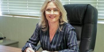 Ivana Bastos defende criação de fundo de assistência a crianças órfãs devido à pandemia