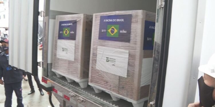 Butantã cita desinteresse do governo e adia entrega final da CoronaVac