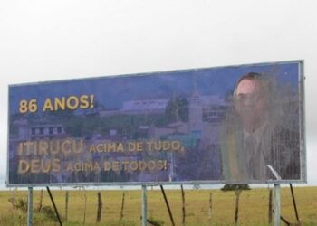 Itiruçu: outdoors de Bolsonaro são atacados