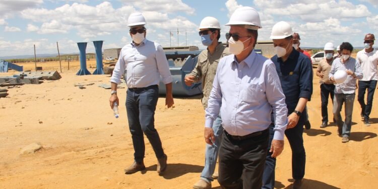 Três novos grupos de investidores conhecem Polo Agroindustrial baiano