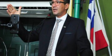 Vereador apresenta projeto para impedir inauguração de obras incompletas