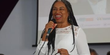 Deputada Olívia Santana participa de celebração do aniversário de Terra Nova e destaca investimentos na cidade