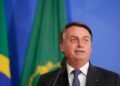 “Antes só bandido tinha armas”, diz Bolsonaro em resposta a arcebispo