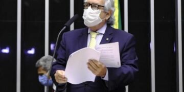 Bancada baiana deu 35 votos para tentar aprovar PEC do CNMP