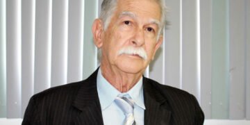 Prefeito de Brumado pede desfiliação do PSB