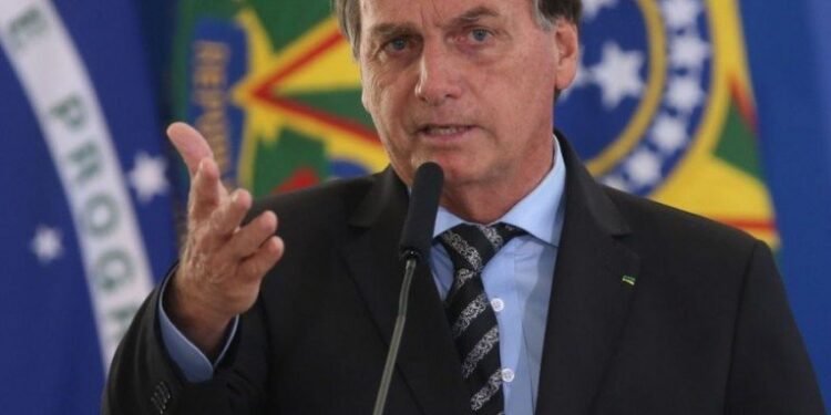 Bolsonaro se posiciona contra Carnaval de Salvador em 22: ‘Por mim não teria’