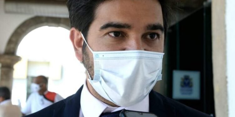 Vereador Daniel Alves critica fala de Rui sobre as comissões do carnaval na câmara