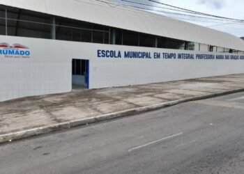 Prefeitura de Brumado suspende aulas em uma sala escolar após um estudante ter sido diagnosticado com Covid-19