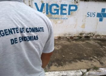 Vereador denuncia falta de fardamento, assédio moral e baixo contingente na Vigilância Epidemiológica de Brumado