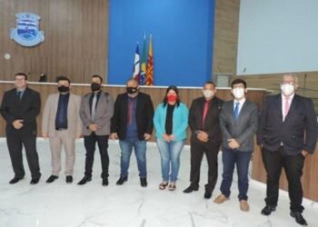 Vereadores de oposição declaram “guerra” à tentativa de golpe contra presidente da Câmara de Brumado