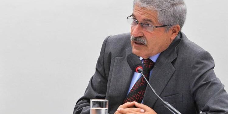 José Rocha minimiza possível rejeição a Bolsonaro no PL e critica Rui Costa