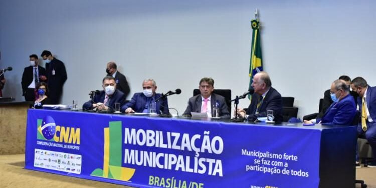 60% dos prefeitos baianos do CIMA participam da mobilização municipalista realizada em Brasília