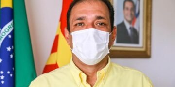 Prefeito de Ilhéus pretende “driblar” o MP e manter contratados por mais dois anos