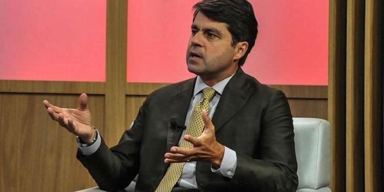 “Acho inadmissível o governo estar há seis anos sem dar aumento”, diz Paulo Câmara