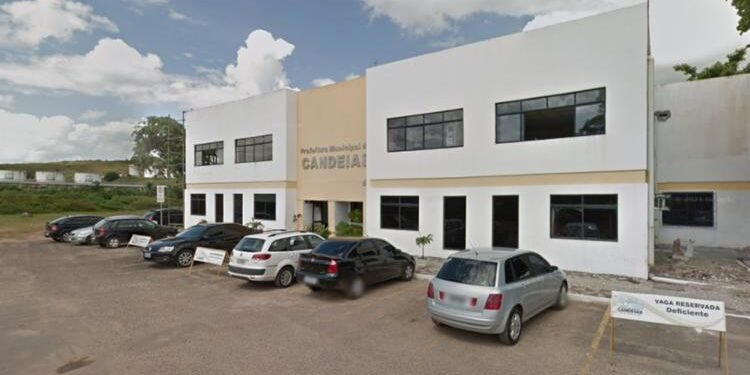 Prefeitura de Candeias e CDL firmam convênio para impulsionar comércio no Natal