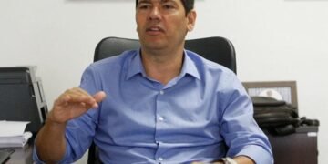 Sobre o carnaval, Tinoco acusa Rui de não aceitar diálogo