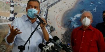 Rui Costa supera Lula e é o político mais popular da Bahia, aponta consultoria