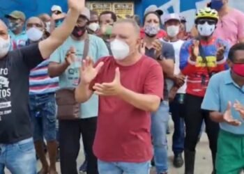 Salvador: Servidores municipais fazem manifestação por melhores salários em Salvador