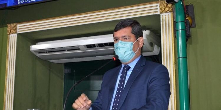 Tinoco contesta fala de Rui Costa sobre o Carnaval