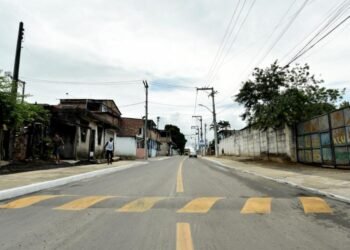 Escolas e transporte público voltam a funcionar em Valéria após tiroteio