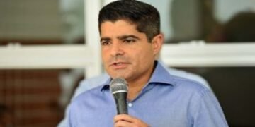 ACM Neto ironiza “marcação” de Rui em suas agendas no interior: “Espero que sirva para o governo intensificar as ações”