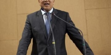 ITABUNA: Prefeitura credita 50% do 13º salário dos servidores