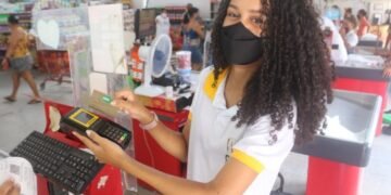 Famílias dos estudantes da rede estadual recebem mais um crédito do Programa Bolsa Presença