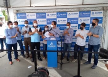 Ao falar de alagamentos, Bruno Reis diz que prefeitura tem que eleger prioridades