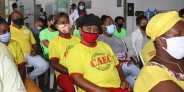 Governo entrega 80 toneladas de alimentos para trabalhadores vulneráveis