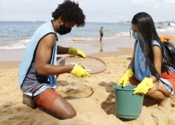 Sema realiza levantamento para diagnóstico de praias de Salvador