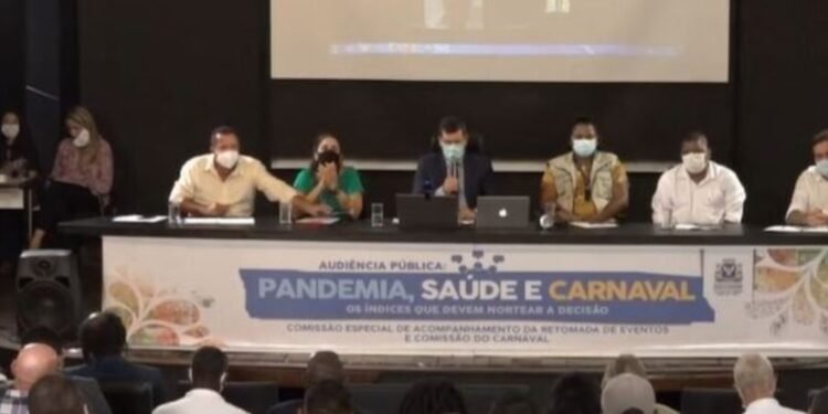 Diretora do Couto Maia diz ser ‘um risco grande’ realizar Carnaval em 2022