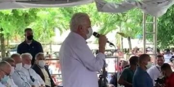 ‘Política é para ser feita com a guerra de argumentos’, diz Wagner