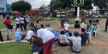 Performance do Programa Corra Pro Abraço aborda história do povo negro