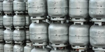 Governo sanciona Auxílio Gás; veja quem tem direito ao benefício