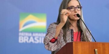 Porto seguro: Raíssa Soares comenta sobre seu futuro político