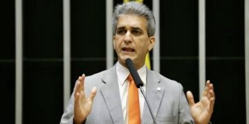 Deputado Robinson Almeida promove ato em alusão ao 4 de Novembro, “Dia Estadual de Combate à Tortura”