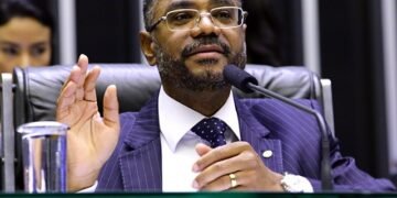 Marinho deu ordem para que republicanos evitassem festa de lançamento de ACM Neto