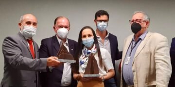 Na entrega do Prêmio CBPM, vice-governador destaca força da mineração na Bahia