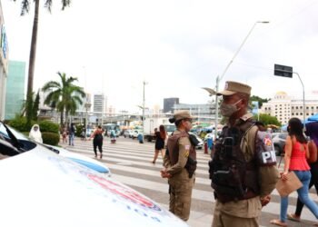 Salvador terá reforço na segurança durante compras de fim de ano