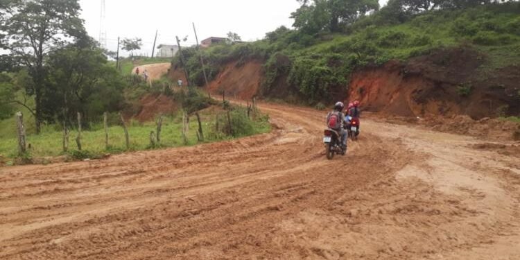 Moradores entram com representação no MP-BA contra prefeitura de Amargosa