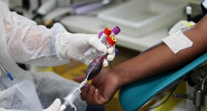 Sede da Hemoba, em Salvador, abre para doação de sangue no feriado de 8 de dezembro