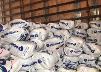 VLI entrega mais de 8 mil cestas básicas em quatro cidades na Bahia