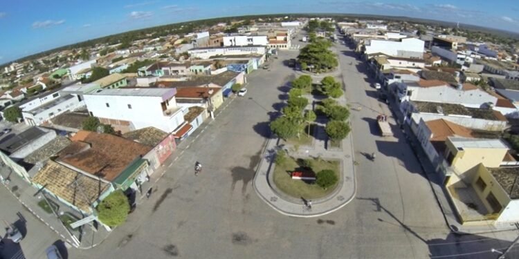 Agências bancárias são explodidas na cidade de Crisópolis