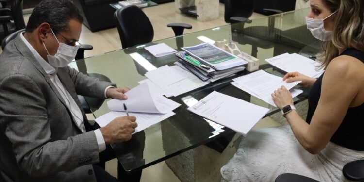 Quatro empresas pretendem investir R$ 20 milhões em diferentes regiões da Bahia