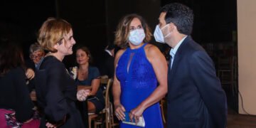 Tereza Paim conquista o prêmio Benchmarking Saúde 2021 na categoria gestão pública