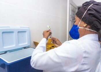 Salvador pode vacinar até 60 mil contra gripe nesta sexta em mega operação