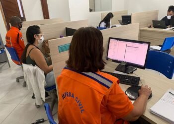 Defesa Civil da Bahia cadastra famílias atingidas pelas chuvas para recebimento de benefícios