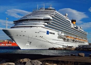 Maior navio já operado no Brasil pela Costa Cruzeiros chega essa semana em Salvador