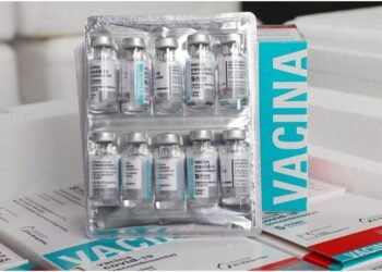 Duas cidades baianas têm perdas confirmadas de vacinas por conta das chuvas