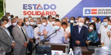 Adolfo Menezes, ao lado de Rui Costa, alerta para o mais grave momento da pandemia da Covid-19